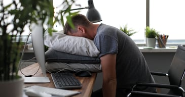 Warum Ihr Unternehmensblog nicht gelesen wird (7 Gründe + Lösungen)